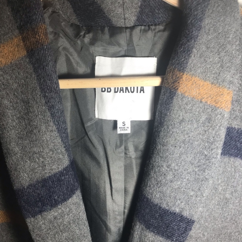 BB Dakota Women's Plaid Fringe Coat - Picture 6 of 8